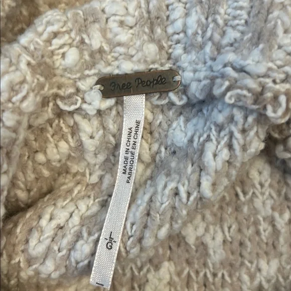 Free People Exaggerated Turtle Neck Sleeveless Sweater in Oatmeal - Picture 7 of 8